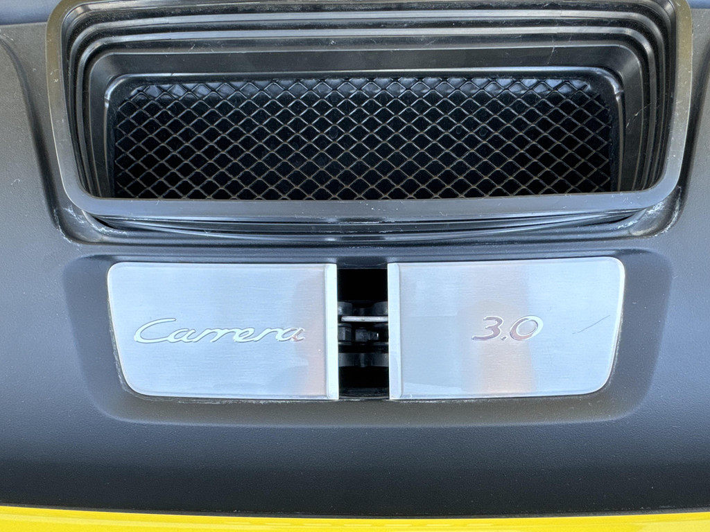 54837667-28.jpg